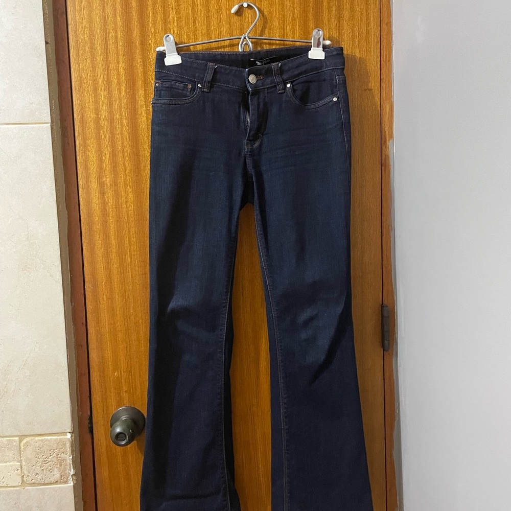 White house Black Market jean